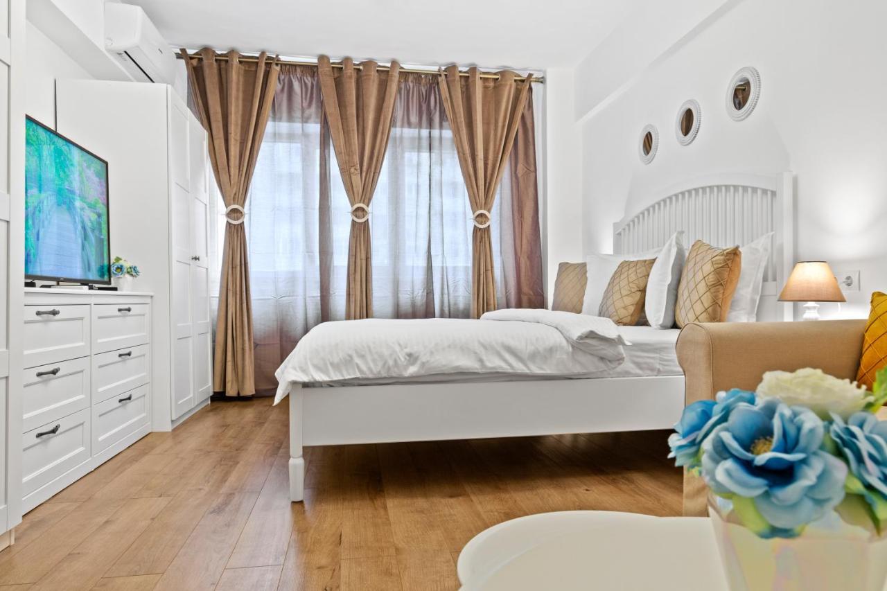 Sudului 303 By Mrg Apartments บูคาเรสต์ ภายนอก รูปภาพ